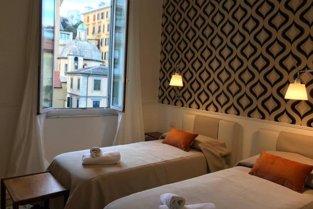 Casa Retro. Historic Center - La Spezia Apartment Bagian luar foto